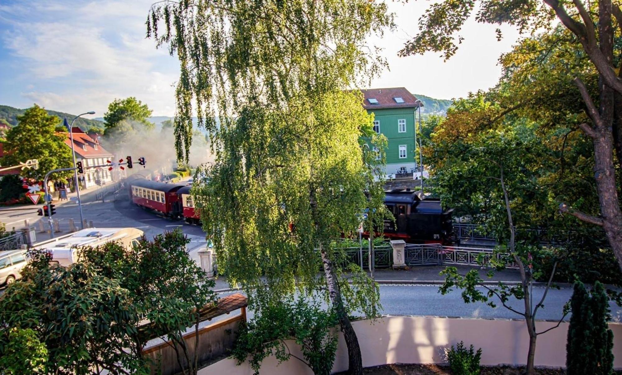 Harztraeume No1 # Parkplatz # Altstadt # Brockenbahn Вернигерод Екстериор снимка